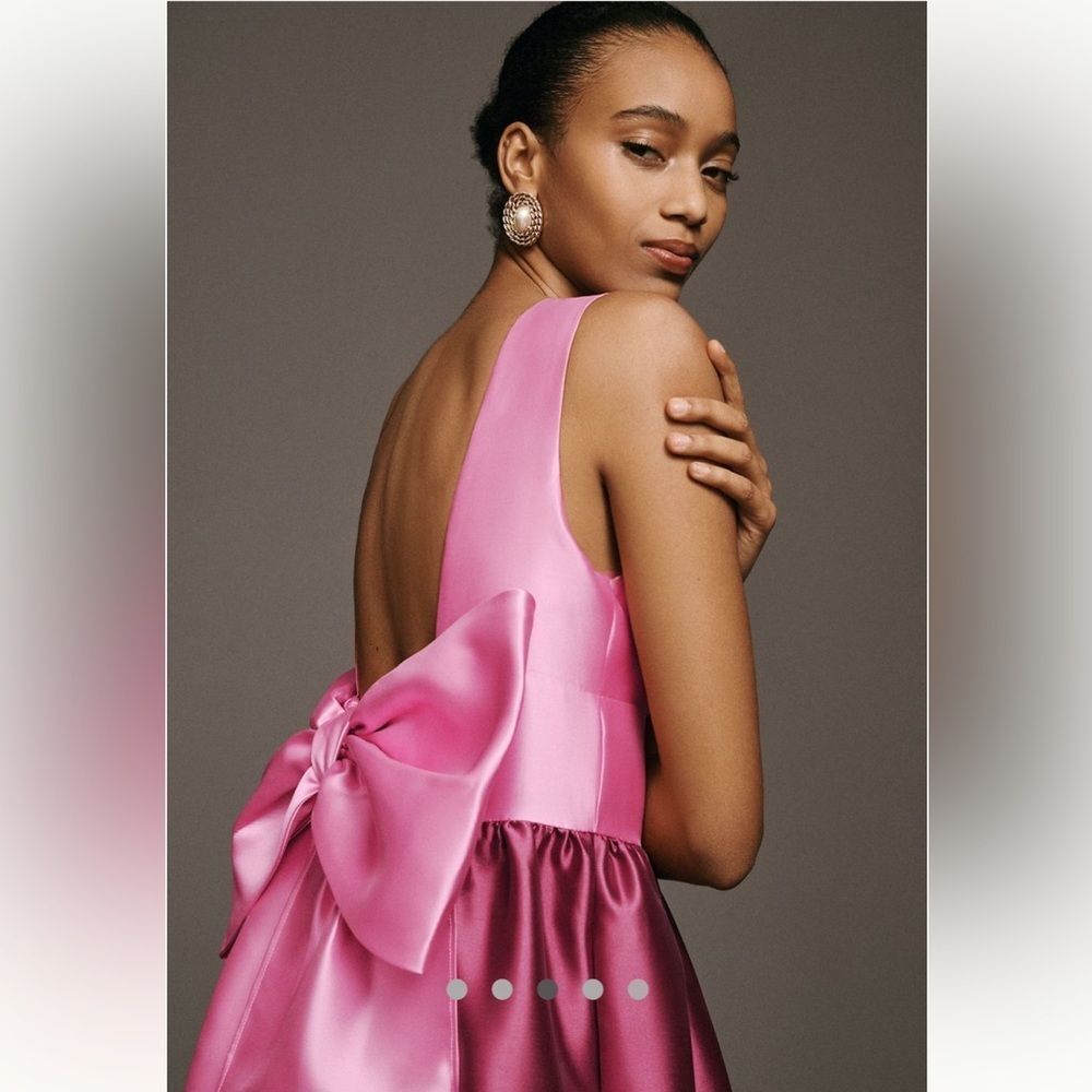By Anthropologie Hutch Harlo Deep-V Back-Bow Tiered Gown Size 12 — image 5 of 8
